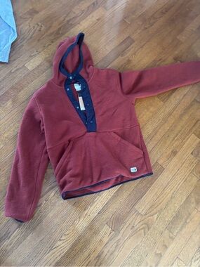 The north face small men’s hoodie nwt
